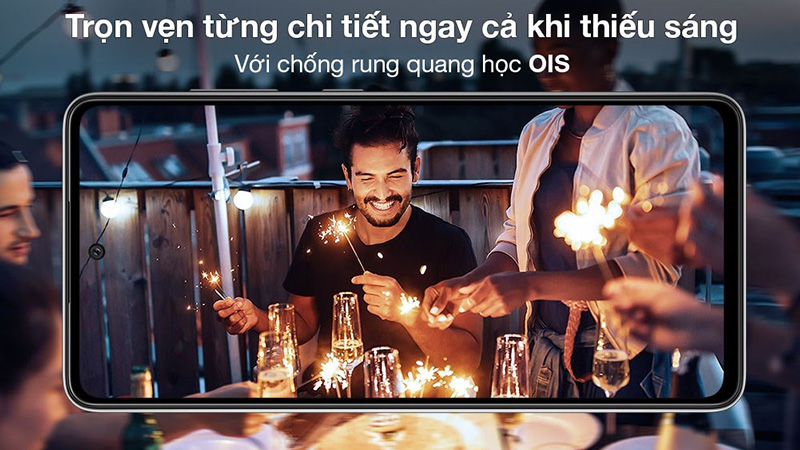 Công nghệ chống rung quang học IOS giúp lấy nét chính xác